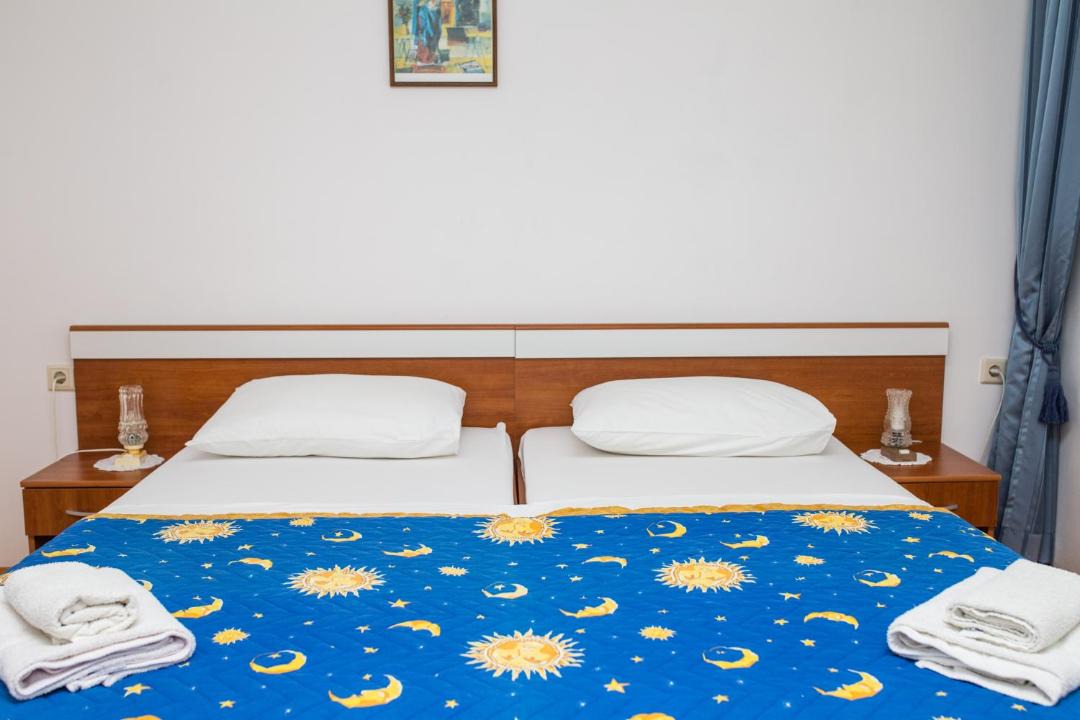 Photo of Bedroom in Brist