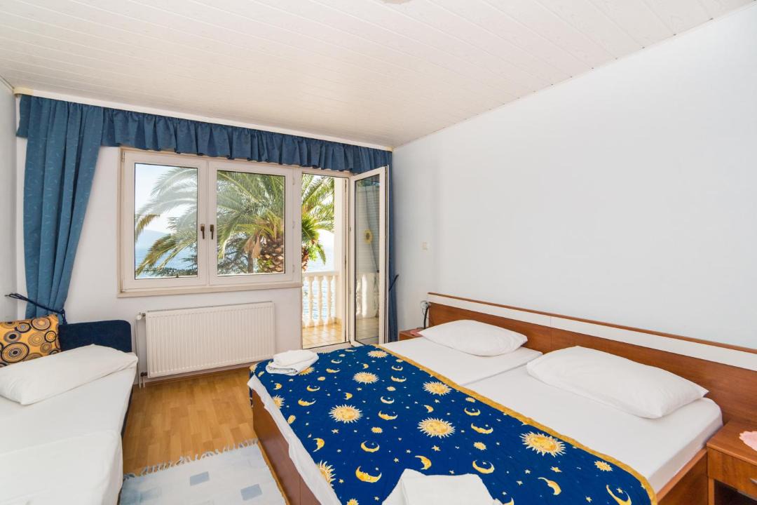 Photo of Bedroom in Brist