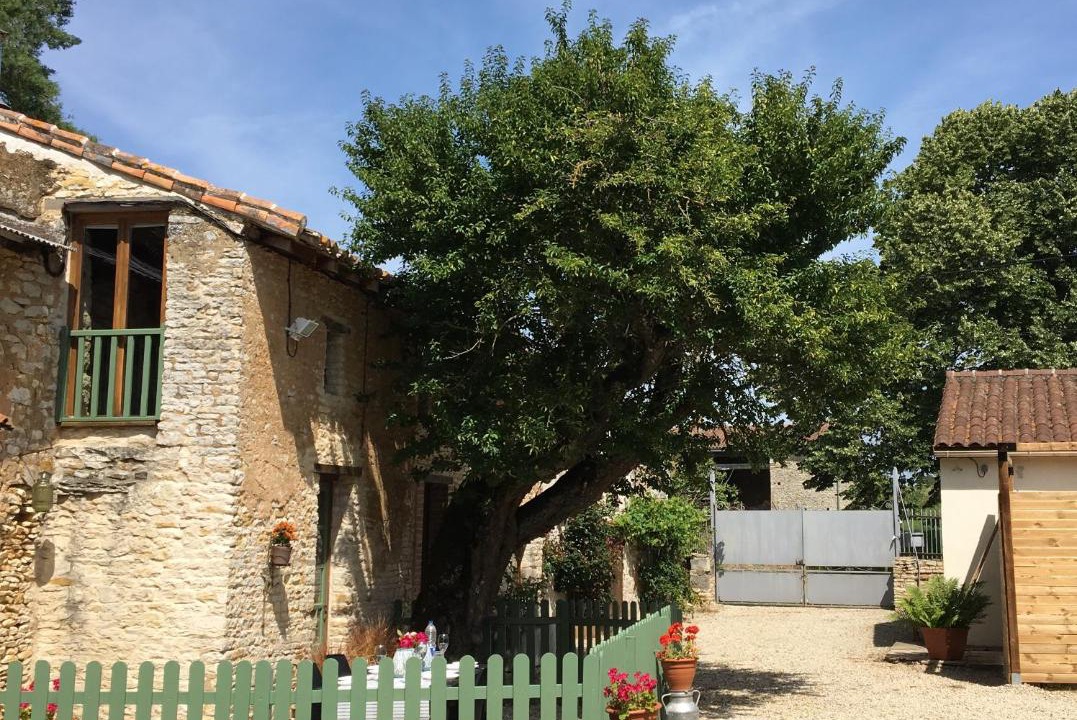 Photo of Others in Saint-Clair