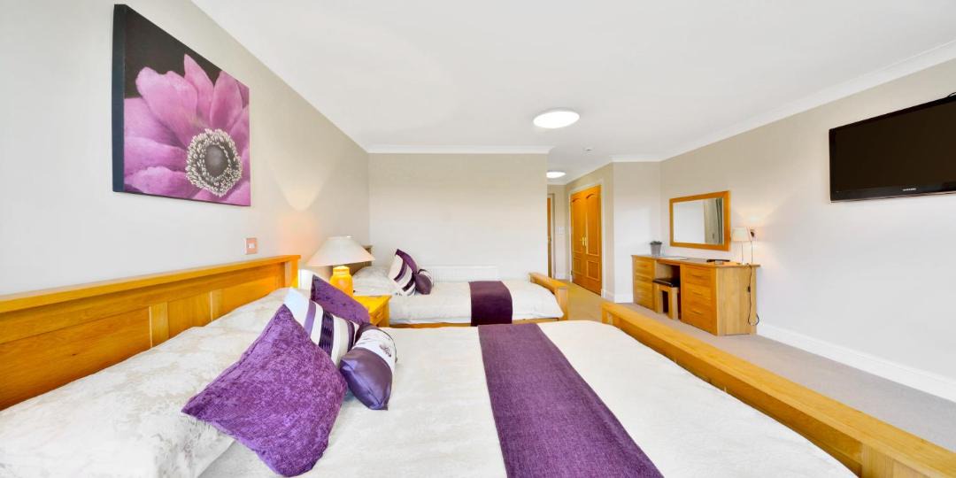 Photo of Others in Nine Mile Burn