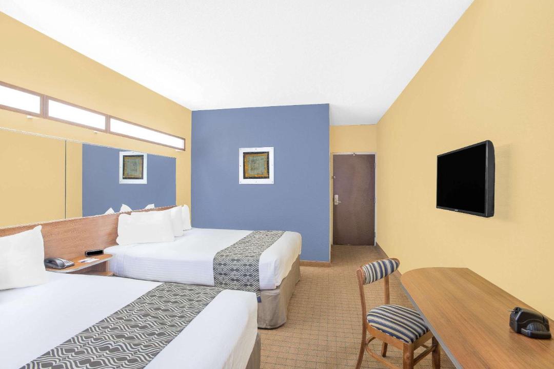 Photo of Bedroom in Chili Center