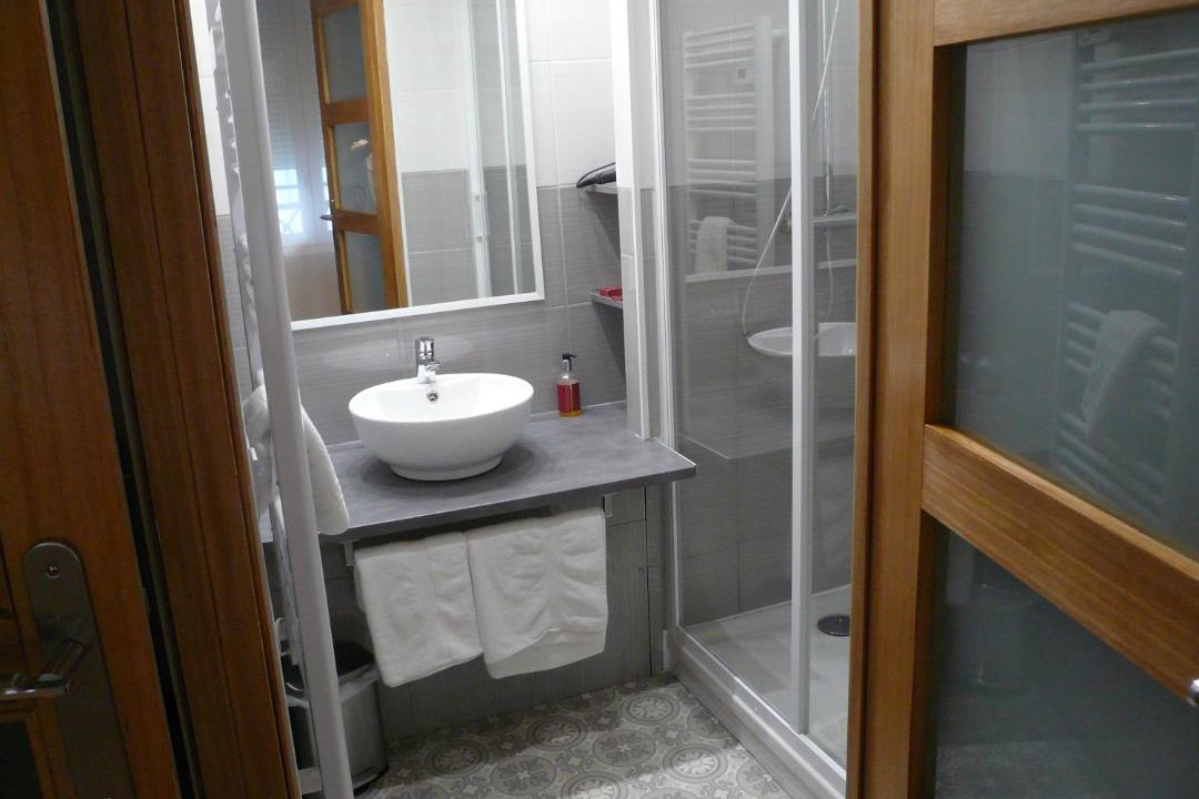 Photo of Bathroom in Tarbes