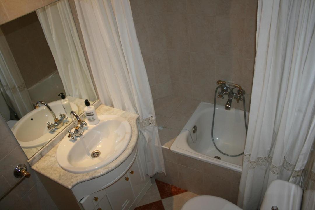 Photo of Bathroom in San Esteban Del Valle