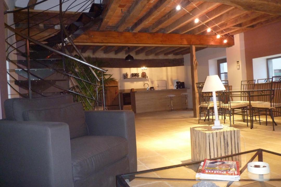 Photo of Others in Sens-Beaujeu