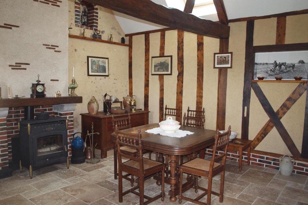 Photo of Others in Saint-Jean-Froidmentel