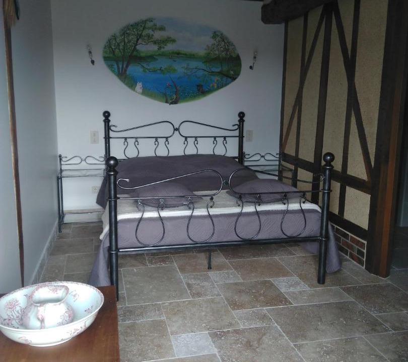 Photo of Others in Saint-Jean-Froidmentel