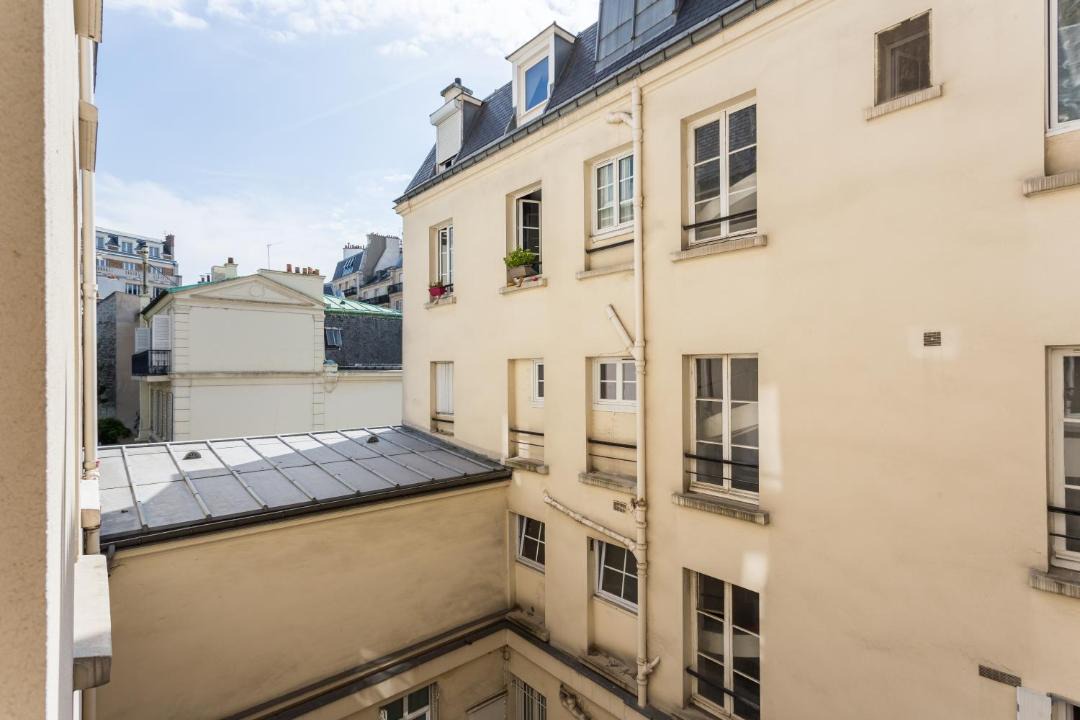 Photo of Buildings in Quartier de la Plaine-de-Monceaux