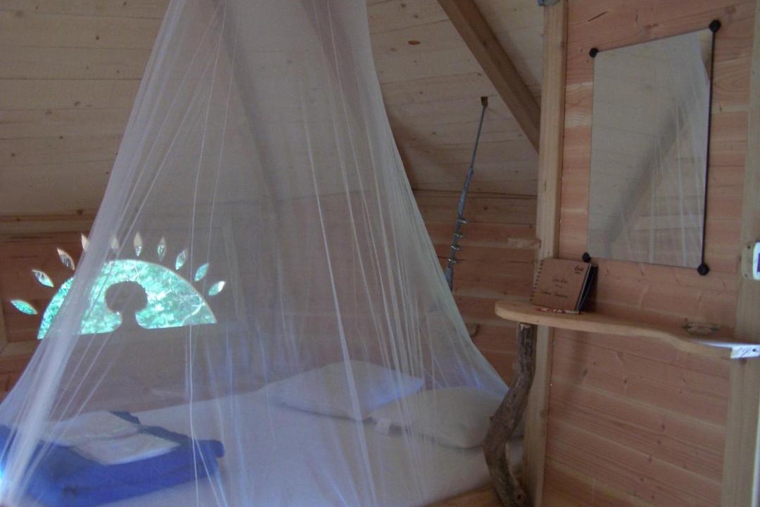 Photo of Bathroom in Sainte-Catherine-de-Fierbois