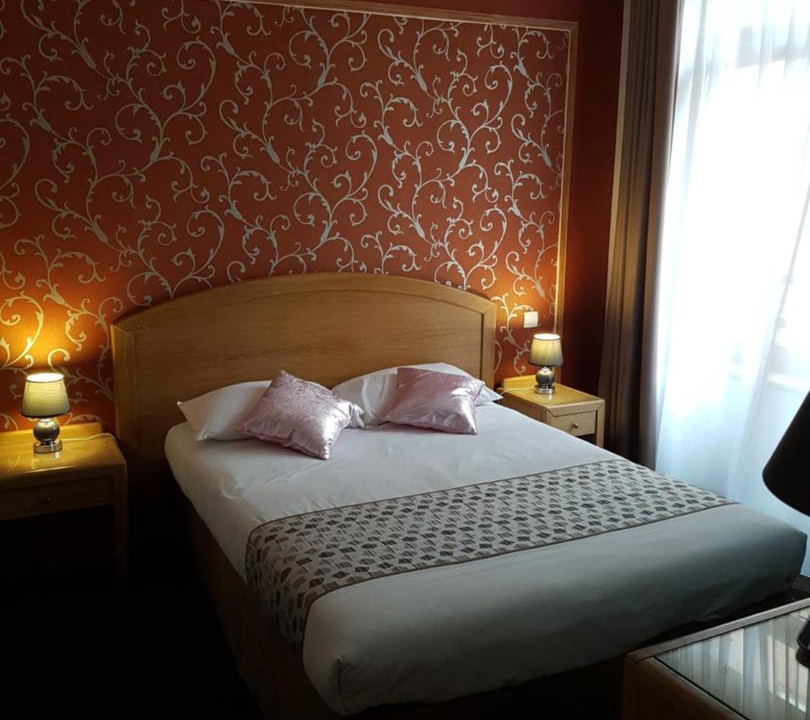 Photo of Others in Bethune