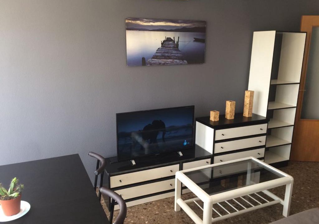 Photo of Livingroom in Jesus