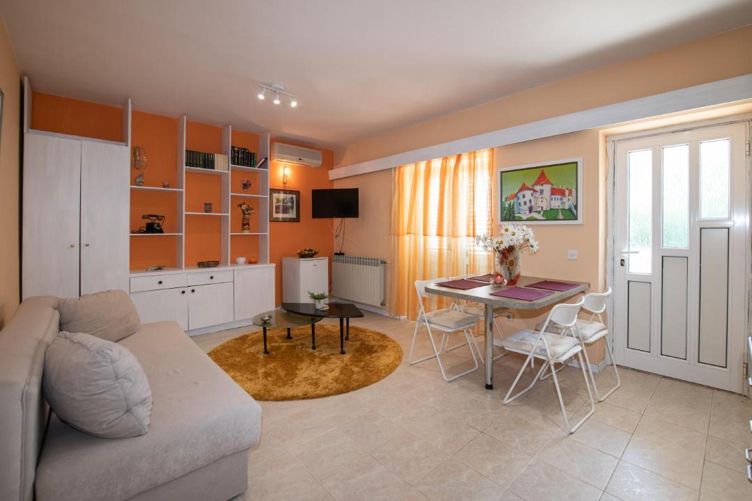 Photo of Livingroom in Ika