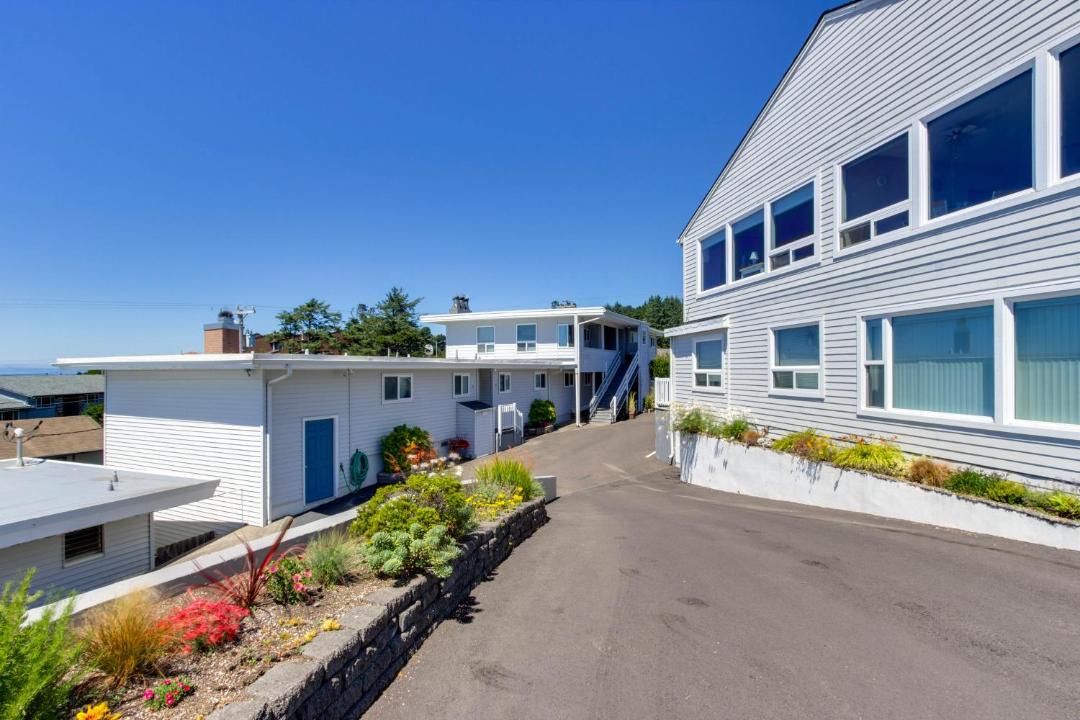 Photo of Others in Lincoln City