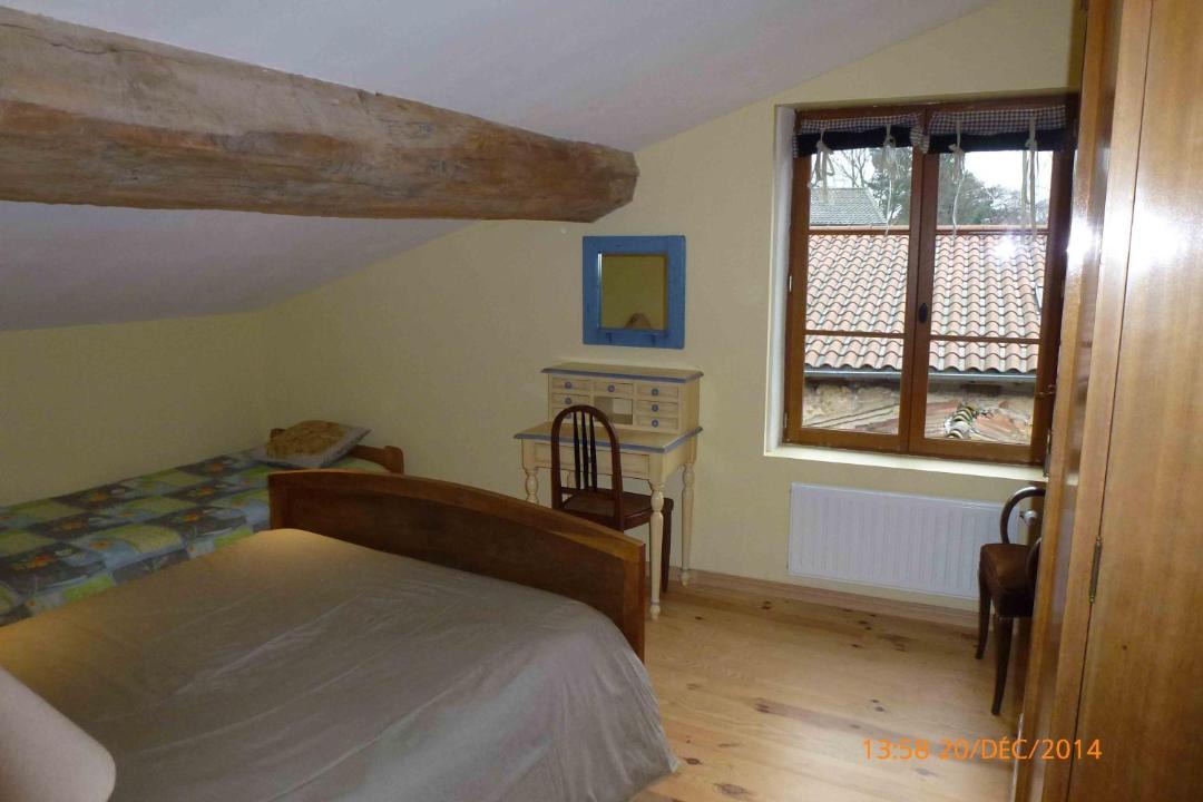 Photo of Bedroom in Albigny-sur-Saone