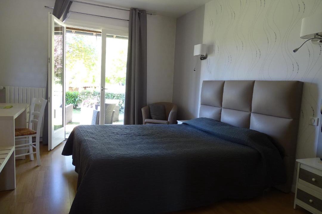 Photo of Others in Sereilhac