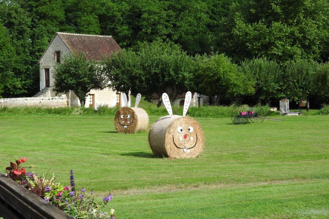 Photo of Others in Chateauvieux