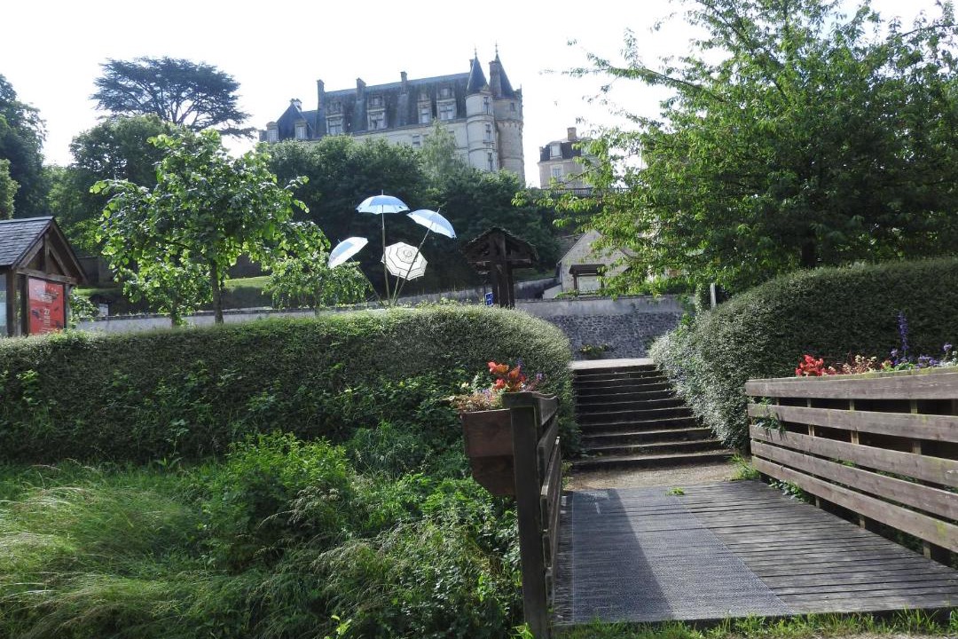 Photo of Others in Chateauvieux