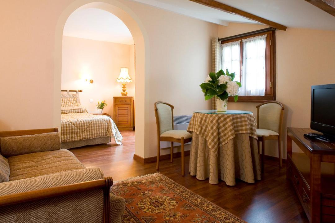 Photo of Livingroom in Ainhoa