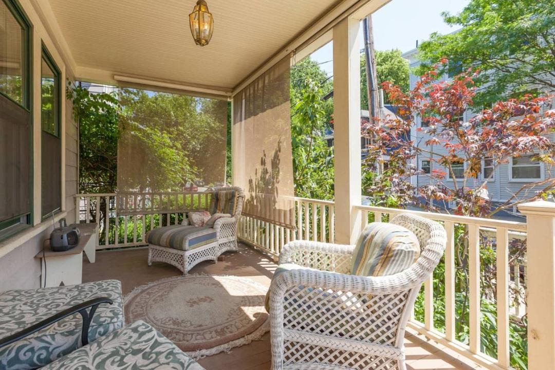 Photo of Patio Balcony in Observatory Hill