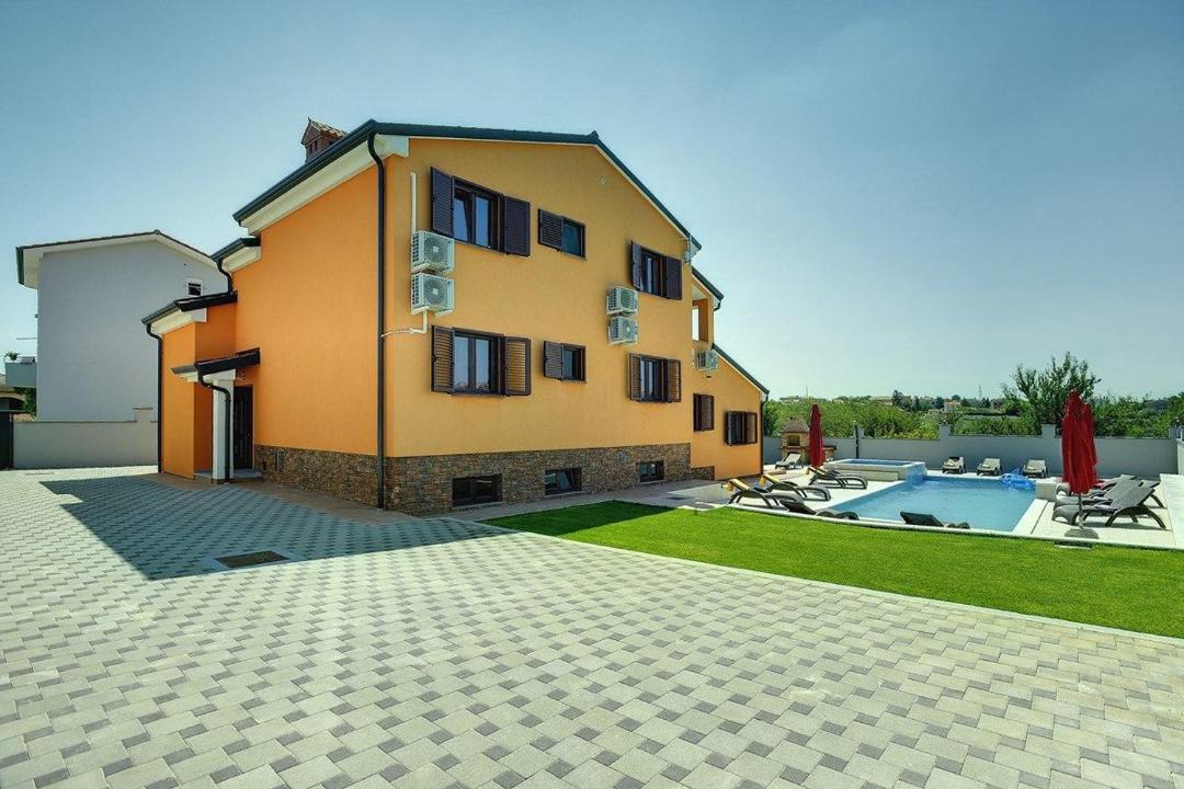 Photo of Buildings in Valdebek