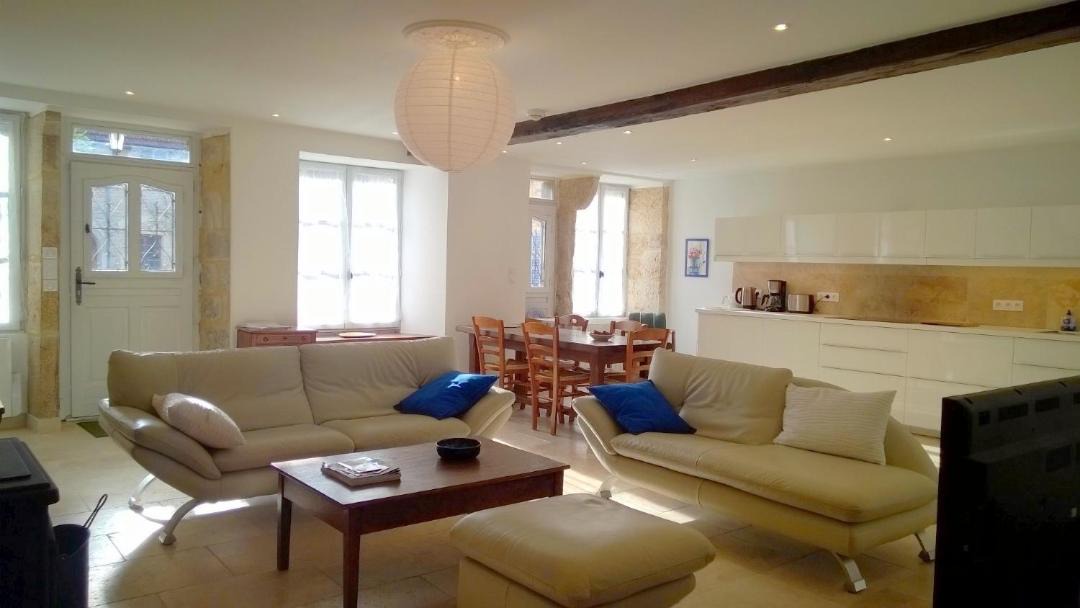 Photo of Livingroom in Flavigny-sur-Ozerain