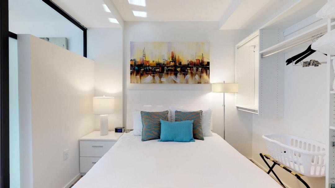 Photo of Others in Shawmut