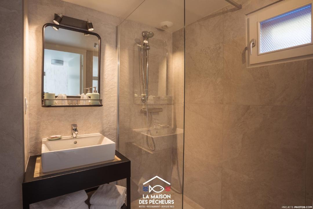 Photo of Others in Viviers-du-Lac