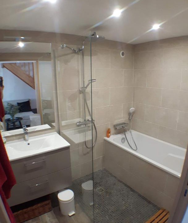 Photo of Bathroom in Ambon