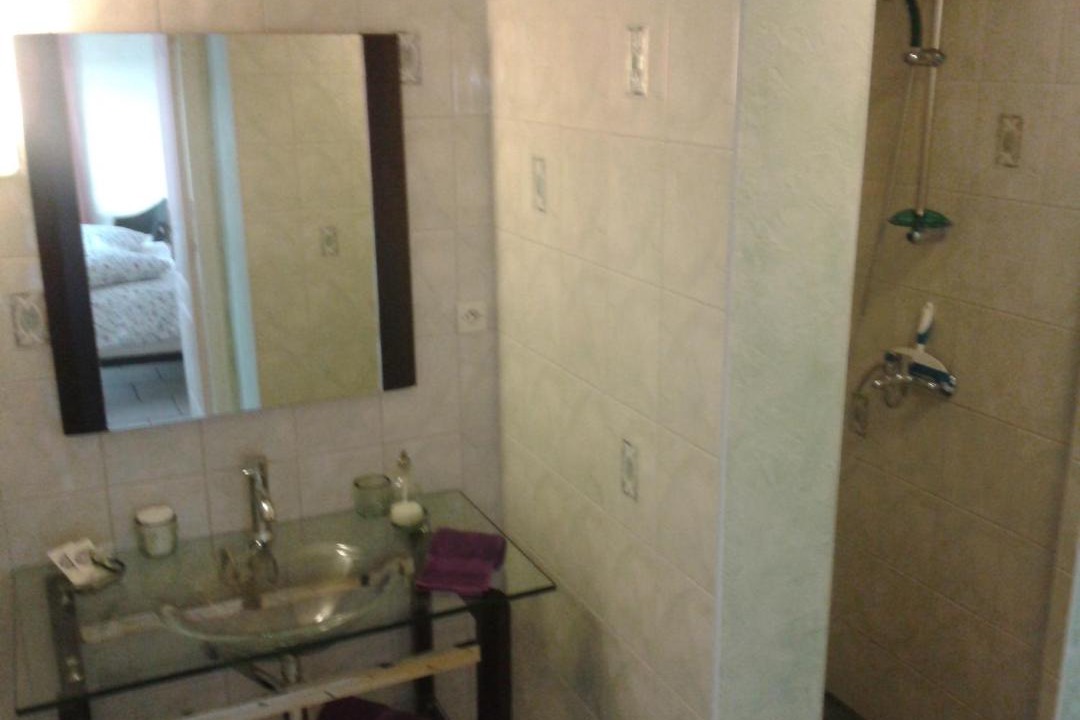 Photo of Bathroom in Belley