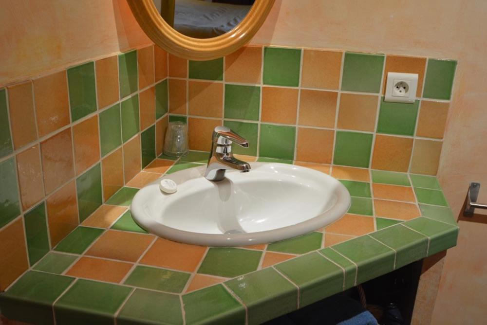 Photo of Bathroom in Cadenet