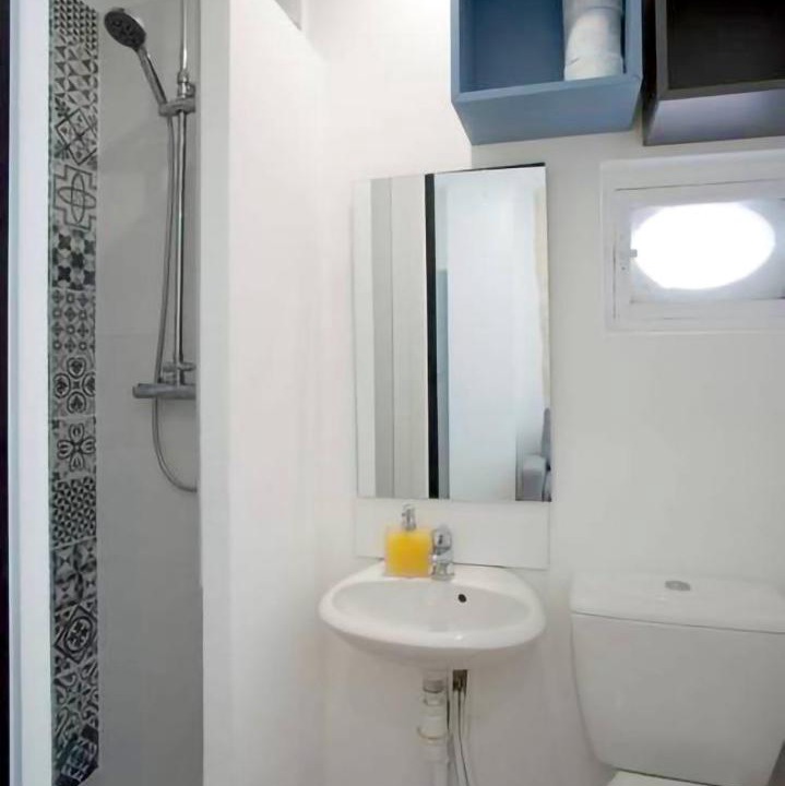 Photo of Bathroom in Arles City Centre