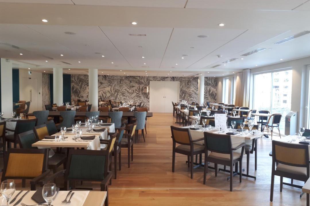 Photo of Others in Sablon