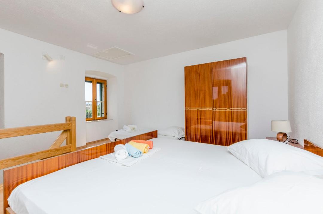 Photo of Bedroom in Bol