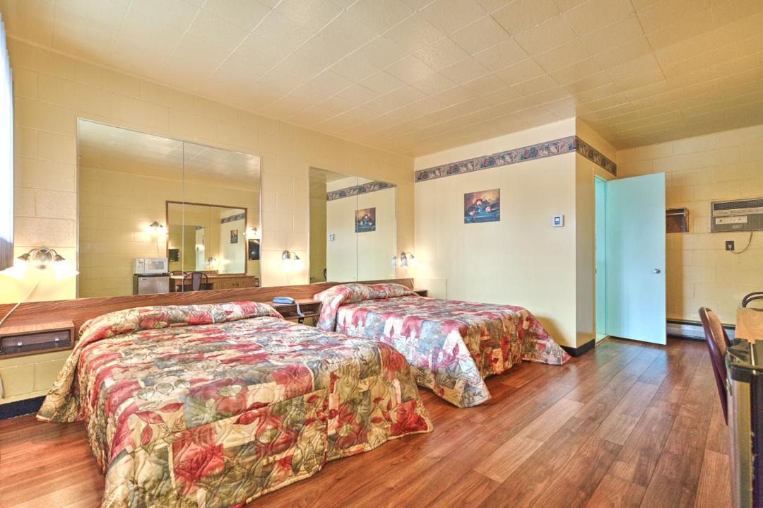 Photo of Bedroom in Saint-Hubert