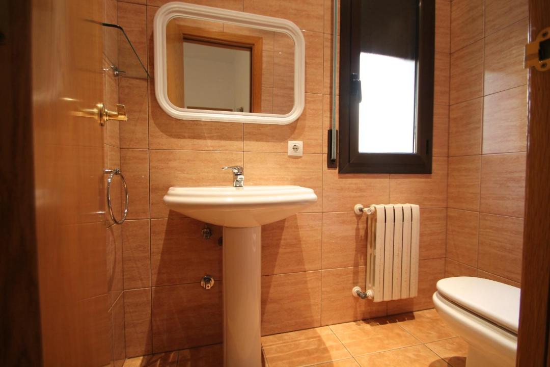 Photo of Bathroom in Ransol