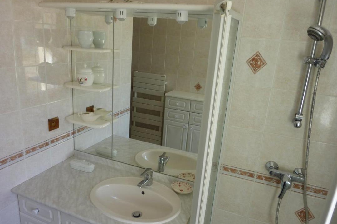 Photo of Others in Orbigny