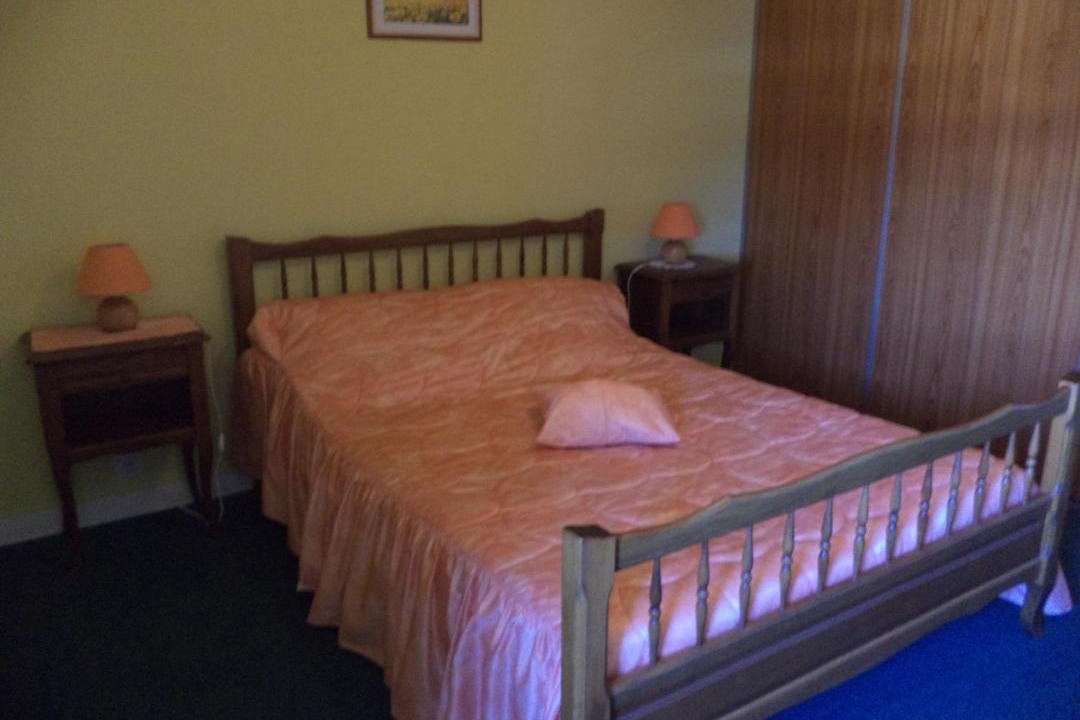 Photo of Others in Saint-Grave