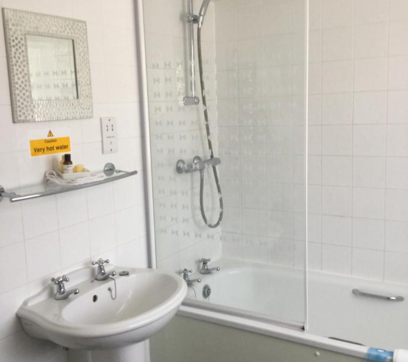 Photo of Bathroom in Wadeford