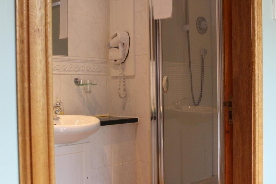 Photo of Others in Arden