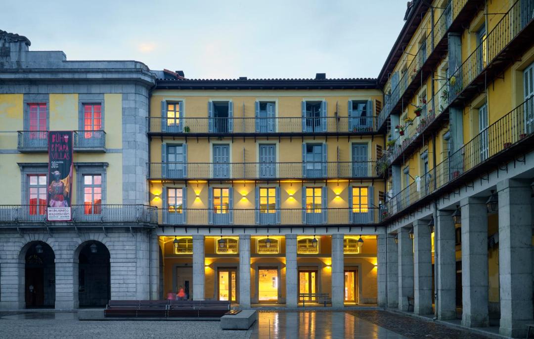 Photo of Buildings in Tolosa