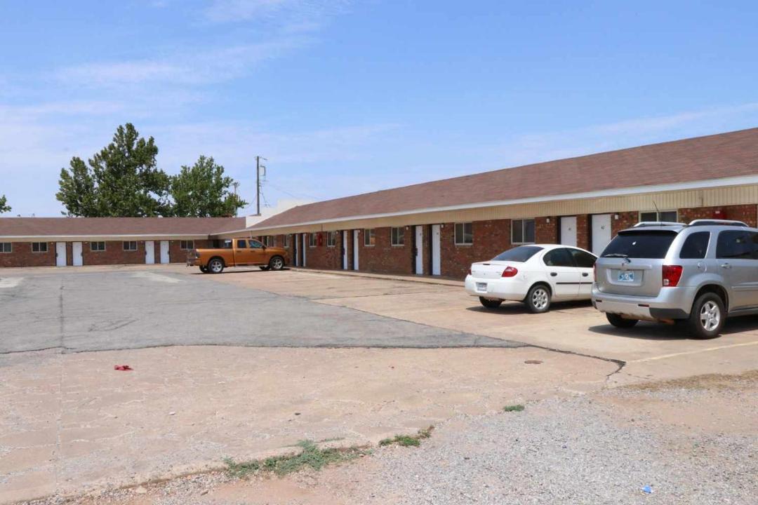 Photo of Others in Alva