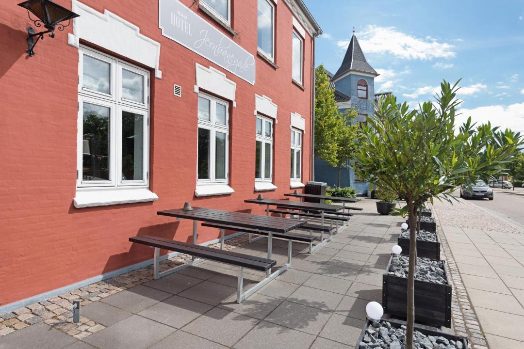 Photo of Others in Kibaek