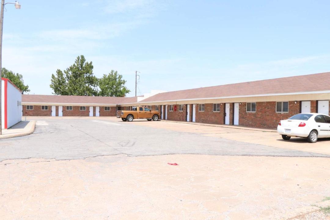 Photo of Others in Alva