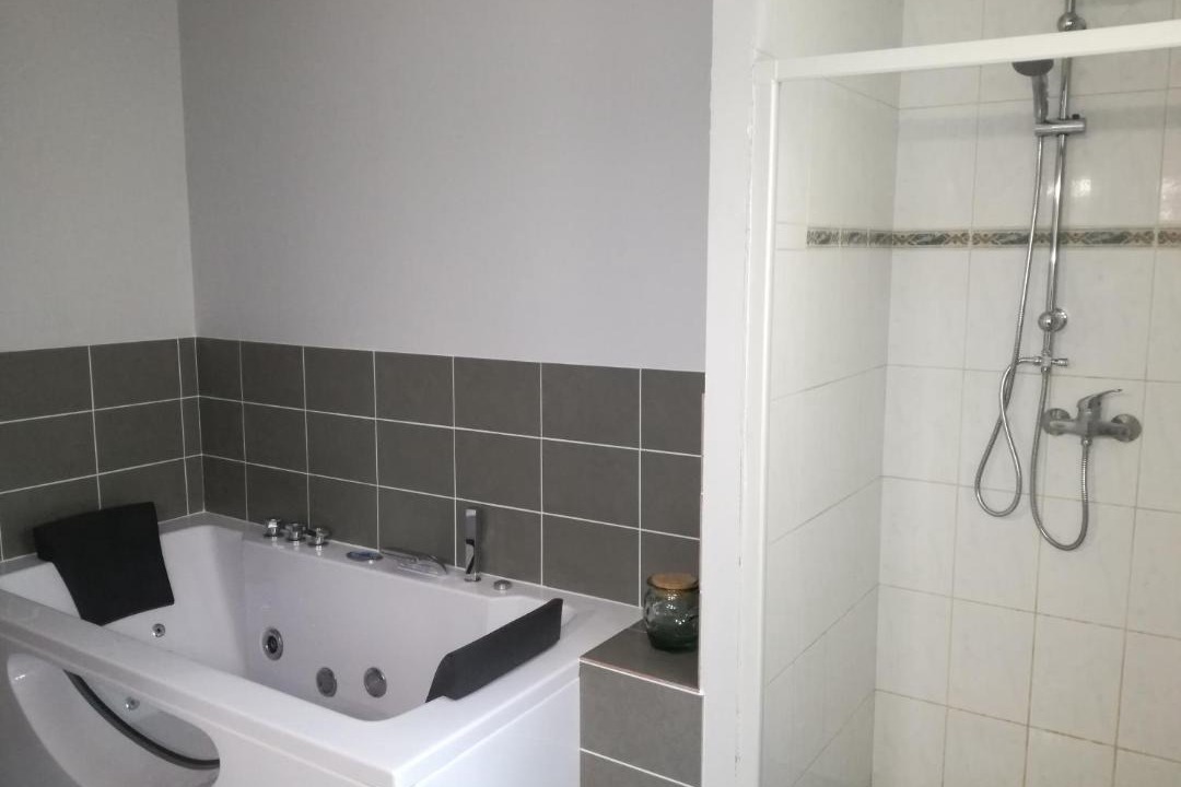 Photo of Others in Fontenille-Saint-Martin-d'Entraigues