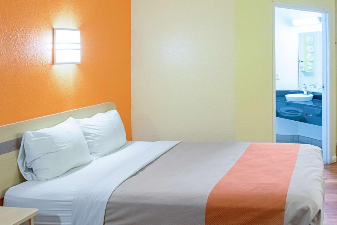 Photo of Bedroom in Hayden