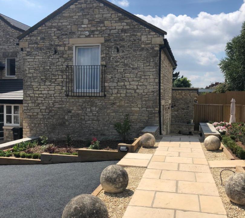 Photo of Others in Shoscombe