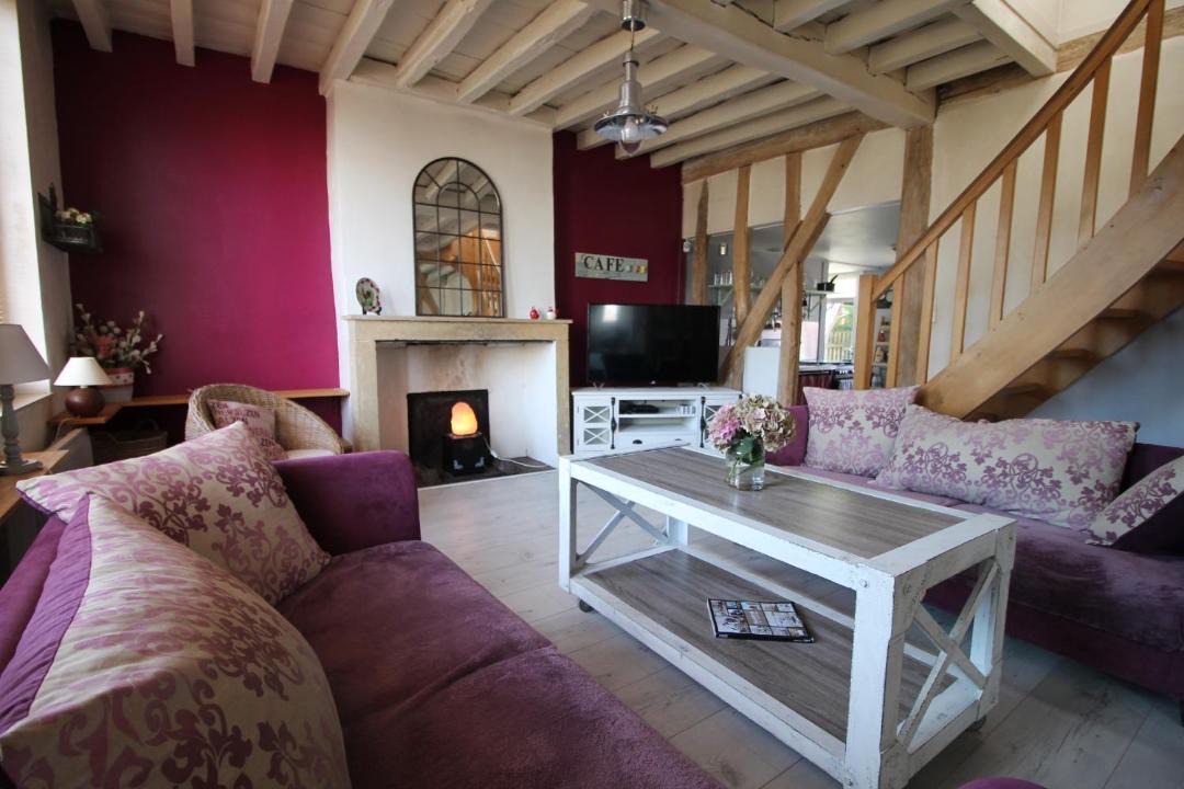 Photo of Livingroom in Precy-Saint-Martin