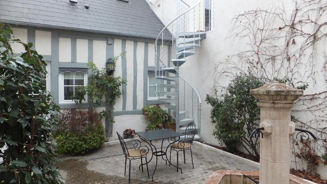 Photo of Others in Sully-sur-Loire