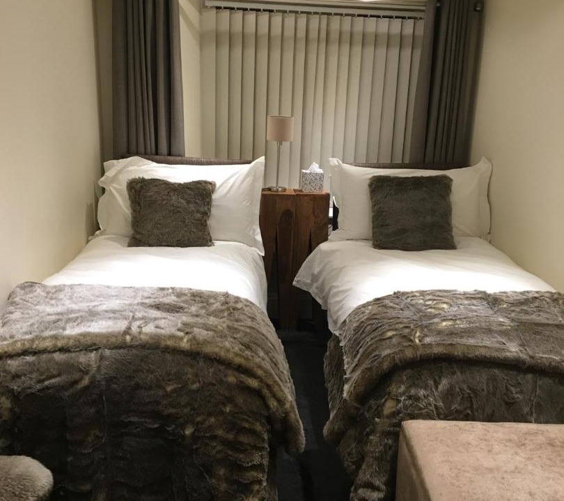 Photo of Others in Hollow Meadows