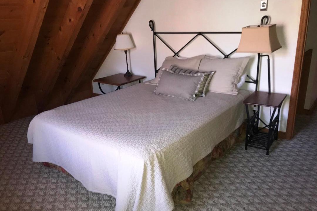 Photo of Bedroom in Blowing Rock