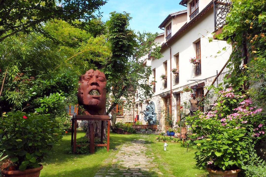 Photo of Others in Barbizon